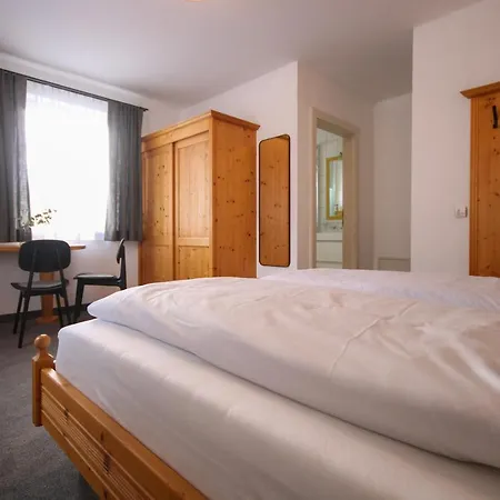 Guest house Bosek's 3*